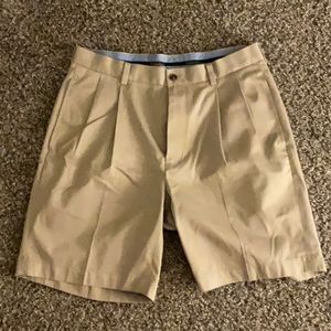 Brooks Brothers shorts NEW 34W  (Khaki)